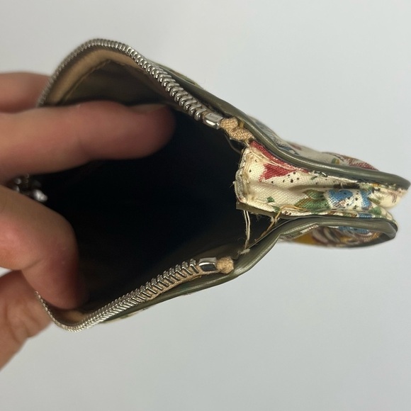 Vintage Floral Zippered Lined Quilted Coin Purse - Picture 4 of 8